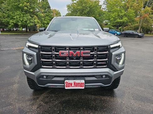 Used 2025 GMC Canyon AT4 w/ AT4X Package AWD/4WD image 9
