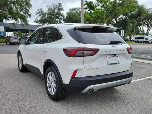 Certified 2023 Ford Escape Active w/ Tech Pack #2 FWD image 7