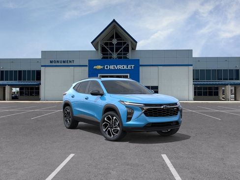 New 2026 Chevrolet Trax RS w/ Sunroof Package FWD image 1