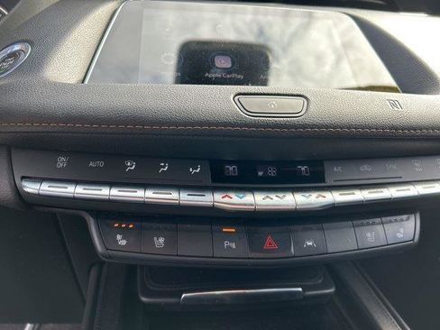 Used 2019 Cadillac XT4 Sport image 17