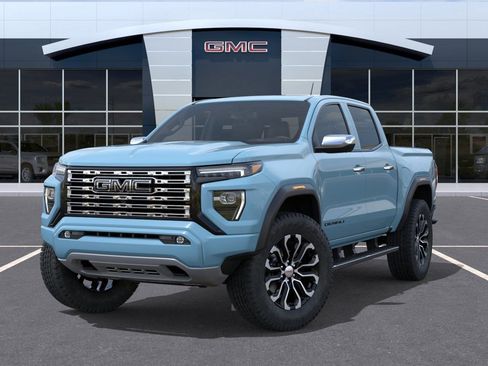 New 2026 GMC Canyon Denali w/ LPO, Black Badging Package AWD/4WD image 7