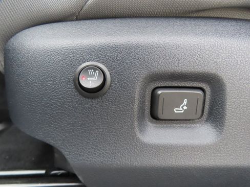 Used 2024 Toyota Tacoma SR5 image 6