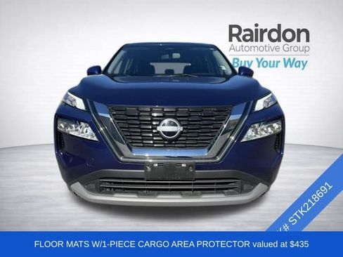Used 2023 Nissan Rogue SV AWD/4WD image 2