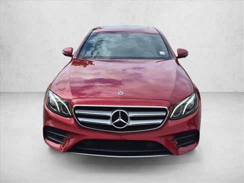 Used 2019 Mercedes-Benz E 450 4MATIC Sedan image 2