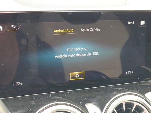 Used 2023 Mercedes-Benz GLB 250 4MATIC image 7