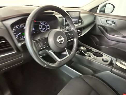 Used 2022 Nissan Rogue S AWD/4WD image 14