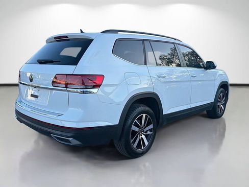 Used 2023 Volkswagen Atlas SE FWD image 3