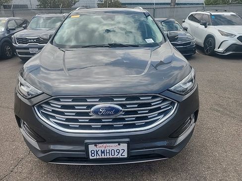 Used 2019 Ford Edge SEL FWD image 2