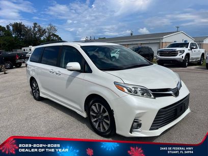 Used 2018 Toyota Sienna Limited Premium