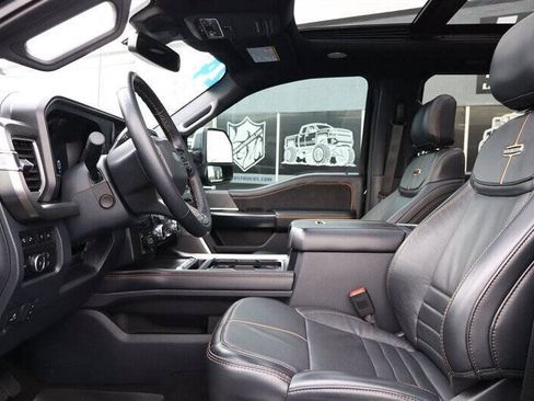 Used 2024 Ford F350 Platinum w/ Tremor Off-Road Package AWD/4WD image 14