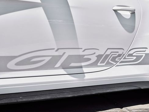 Used 2025 Porsche 911 GT3 RS w/ Weissach Package RWD image 11