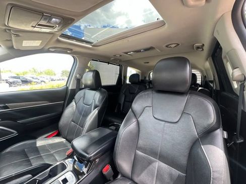 Used 2021 Kia Telluride EX w/ EX Premium Package AWD/4WD image 26