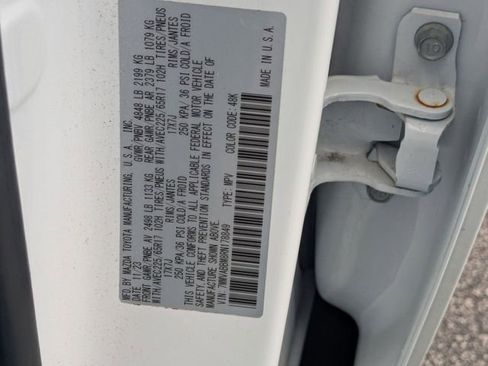 Used 2024 MAZDA CX-50 AWD 2.5 S w/ Preferred Package image 34