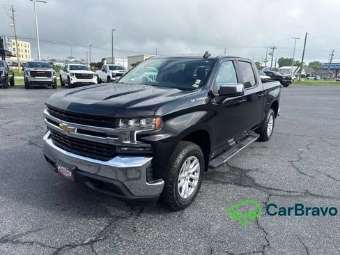 Used 2021 Chevrolet Silverado 1500 LT AWD/4WD image 7