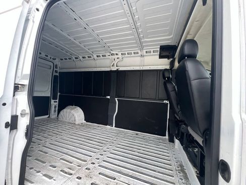 Used 2023 RAM ProMaster 2500 FWD image 14