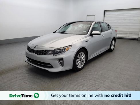 Used 2018 Kia Optima EX w/ Technology Package image 1