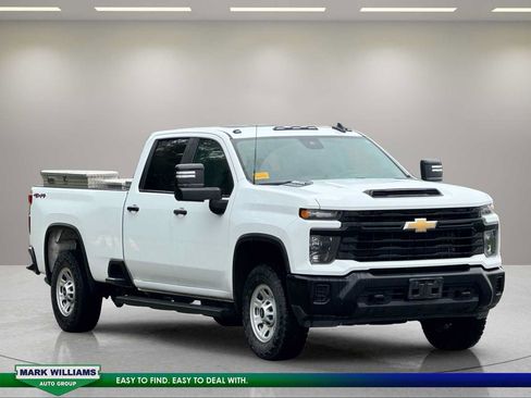 Used 2024 Chevrolet Silverado 3500 W/T w/ WT Convenience Package AWD/4WD image 1