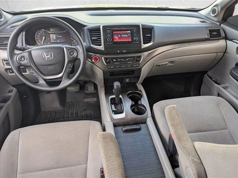 Used 2016 Honda Pilot LX image 12