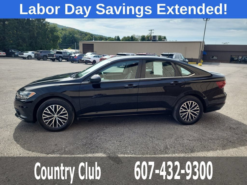 Used 2021 Volkswagen Jetta S w/ Driver Assistance Package FWD image 5