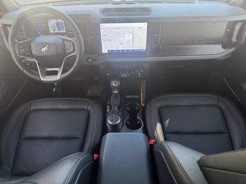 Used 2023 Ford Bronco Badlands AWD/4WD image 14