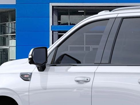 New 2026 GMC Yukon AT4 w/ AT4 Premium Plus Package image 12