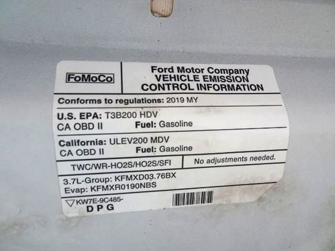 Used 2019 Ford Transit 250 148 Medium Roof RWD image 34
