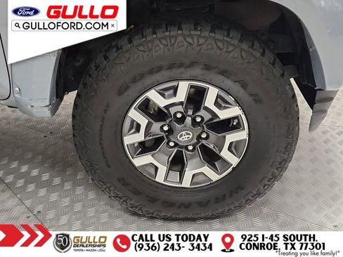 Used 2020 Toyota Tacoma SR5 image 30