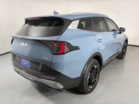 New 2026 Kia Sportage EX AWD/4WD image 8