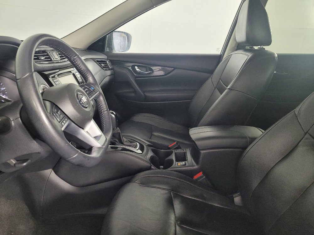 Used 2019 Nissan Rogue SL AWD/4WD image 17
