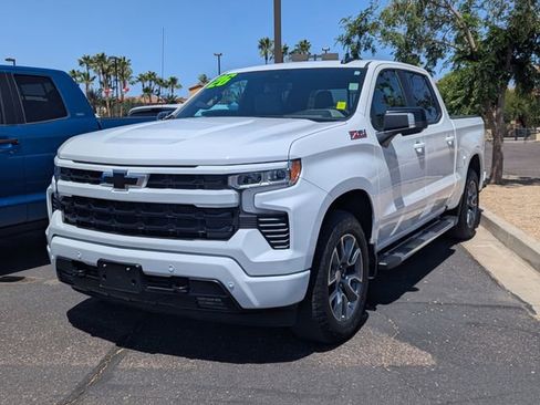 Used 2026 Chevrolet Silverado 1500 RST image 2