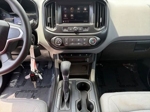 Used 2022 Chevrolet Colorado W/T w/ Custom Special Edition AWD/4WD image 14