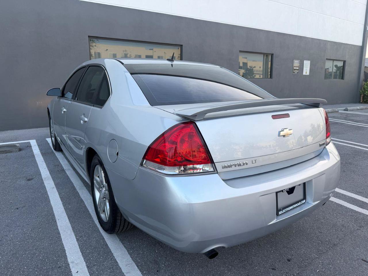Used 2012 Chevrolet Impala LT FWD image 6