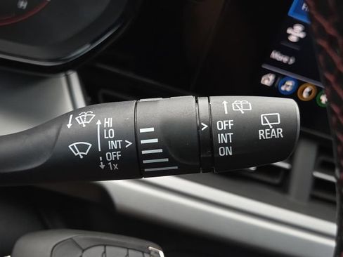 Used 2024 Chevrolet Trax RS w/ Driver Confidence Package FWD image 30