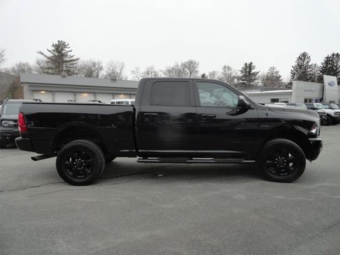 Used 2017 RAM 3500 Big Horn w/ Sport Appearance Group image 4