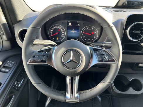 New 2025 Mercedes-Benz Sprinter 2500 image 26