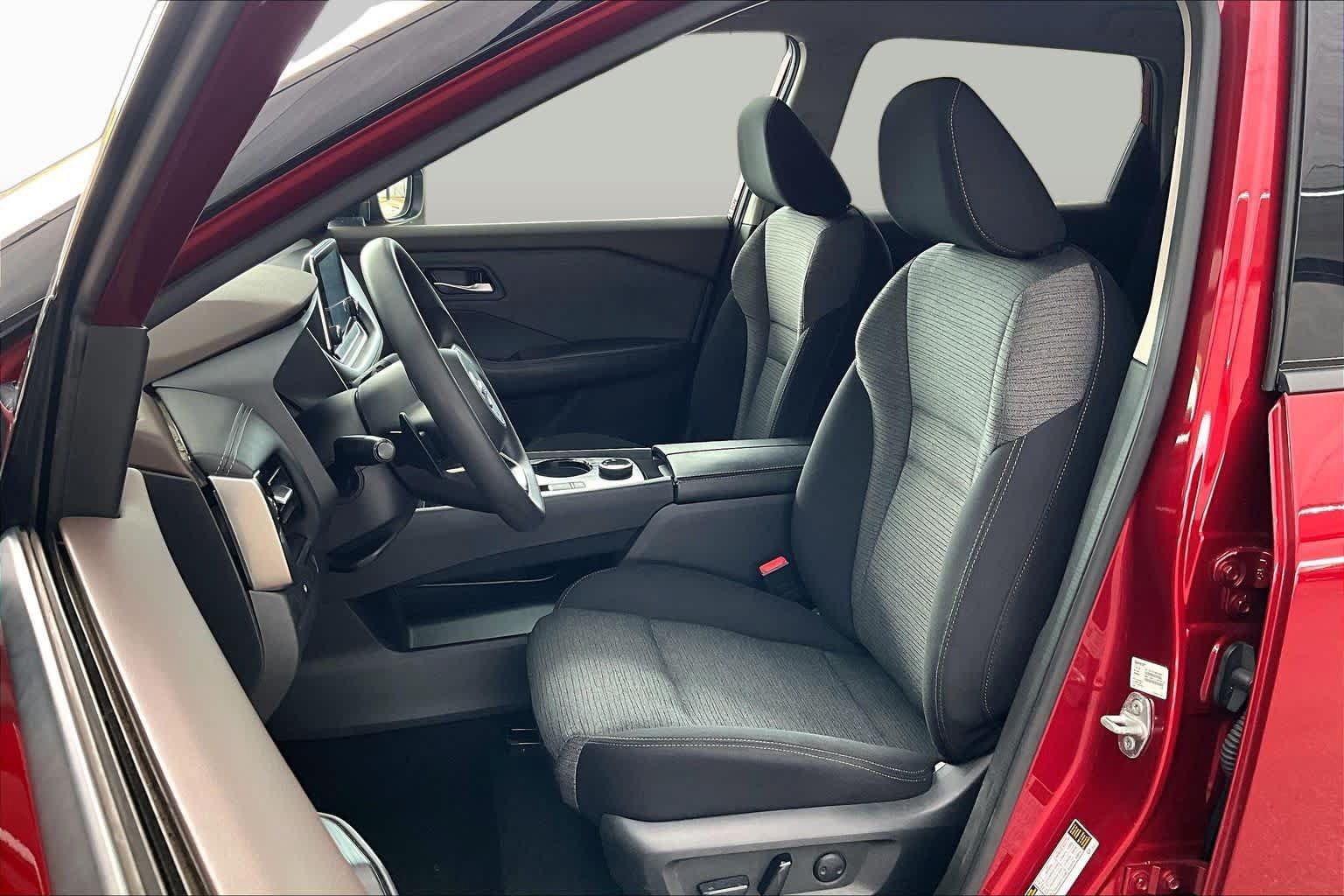 Certified 2021 Nissan Rogue SV AWD/4WD image 8
