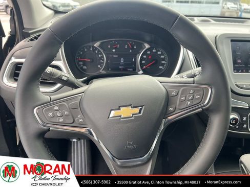 Certified 2024 Chevrolet Equinox LT FWD image 18