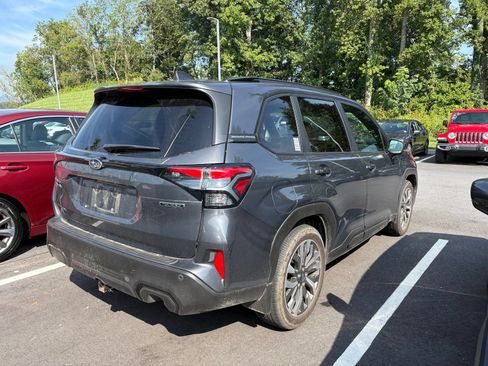 Certified 2025 Subaru Forester Touring w/ Popular Package - Touring AWD/4WD image 6