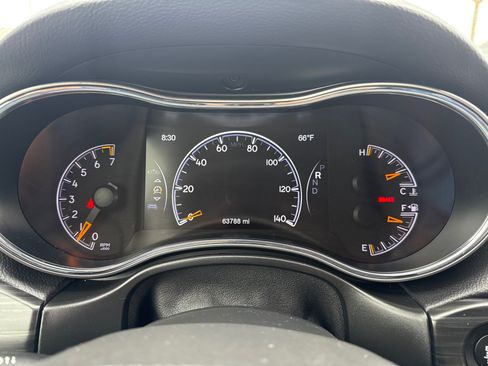 Used 2019 Jeep Grand Cherokee Altitude RWD image 32