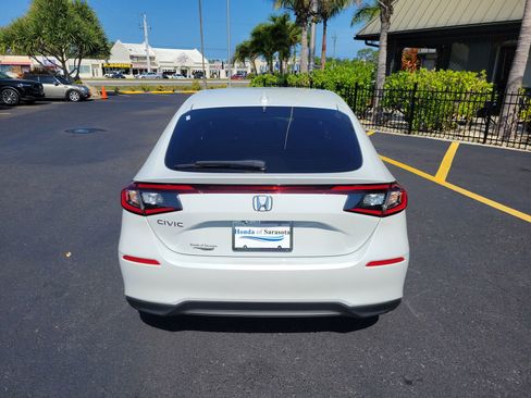 Used 2024 Honda Civic LX image 7