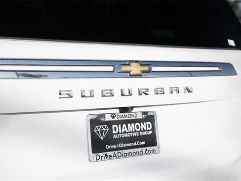 Used 2024 Chevrolet Suburban Premier image 48
