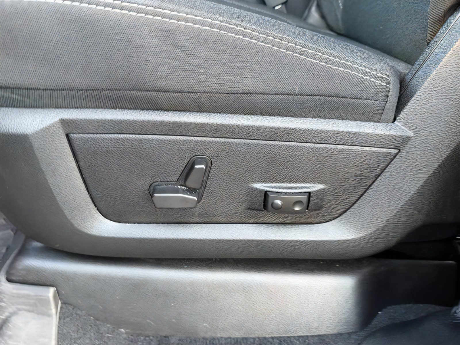 Used 2026 RAM 2500 Big Horn AWD/4WD image 20