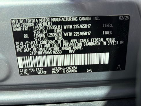 Used 2025 Toyota RAV4 LE AWD/4WD image 31