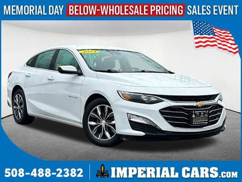 Used 2024 Chevrolet Malibu LT FWD image 1