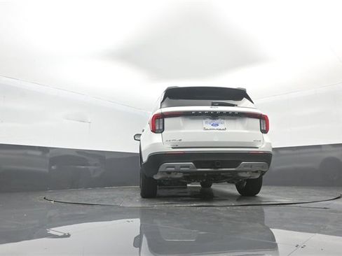 New 2026 Ford Explorer Active w/ Active Comfort Package image 35