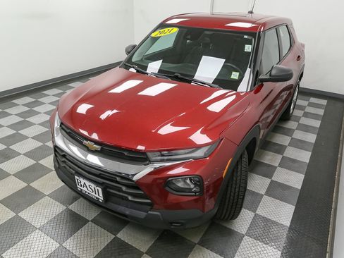 Used 2021 Chevrolet TrailBlazer LS FWD image 6
