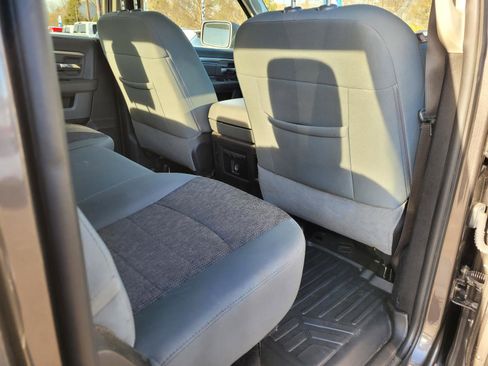 Used 2018 RAM 1500 Big Horn AWD/4WD image 16