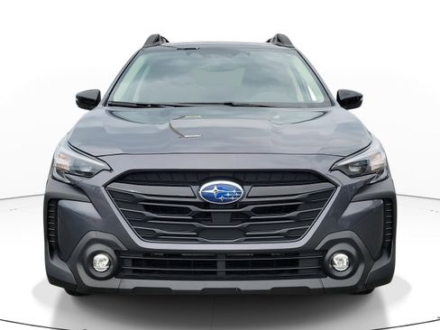 Certified 2025 Subaru Outback Onyx Edition image 2