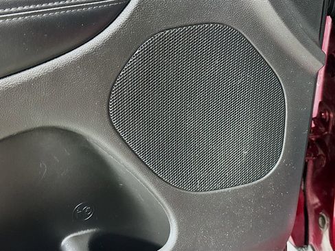 Used 2020 Jeep Grand Cherokee Laredo w/ Security & Convenience Group image 25