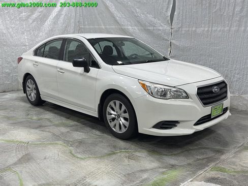 Used 2017 Subaru Legacy 2.5i w/ Alloy Wheel Package AWD/4WD image 2